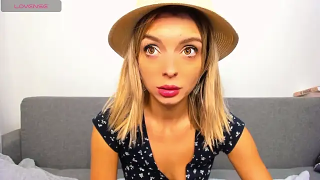  ellen meow  online show from 28, 10, 2025