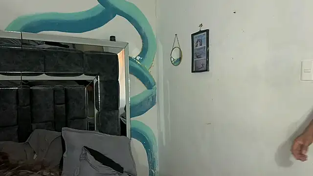 Hells bells online show from 1, 11, 2025