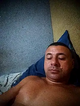 Snapshot of Luroboy chatting on 2, 6, 2026 Luroboy online show from 2, 6, 2026