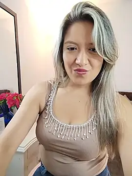 Snapshot of valeriahunter1 chatting on 17, 1, 2026 valeriahunter1 online show from 17, 1, 2026