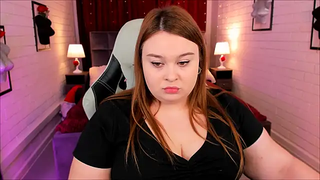 KimberlyMaran online show from 19, 2, 2025