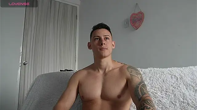 Muscle King Cum online show from 26, 3, 2026