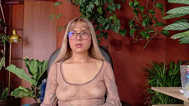 Yeriawaddell  online show from 19, 5, 2026