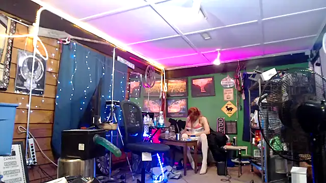 Brooke-lynn online show from 17, 1, 2025