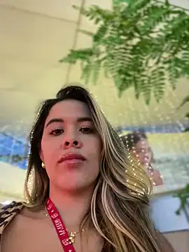 Snapshot of Emilia_Bakerr chatting on 17, 12, 2024 Emilia Bakerr online show from 17, 12, 2024