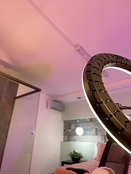 Snapshot of Emilia_Bakerr chatting on 10, 1, 2025 Emilia Bakerr online show from 10, 1, 2025