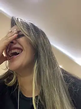 Snapshot of Emilia_Bakerr chatting on 20, 3, 2025 Emilia Bakerr online show from 20, 3, 2025