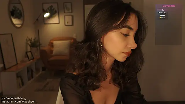 JulietteDee online show from 25, 11, 2025