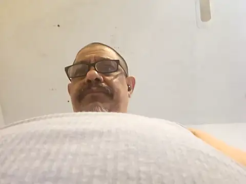 anyway2cum online show from 17, 1, 2025