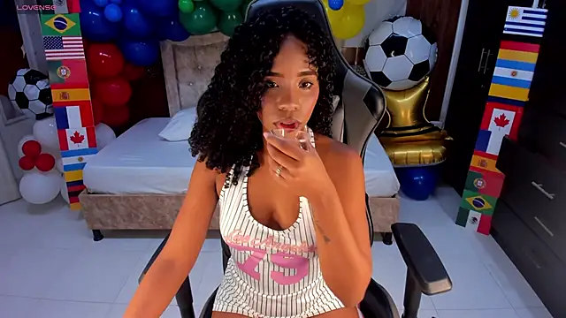 Snapshot of lia_16 chatting on 19, 6, 2026 lia 16 online show from 19, 6, 2026