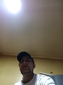 TrainedFinder5 online show from 8, 5, 2026
