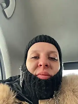 LikaCat online show from 5, 3, 2026