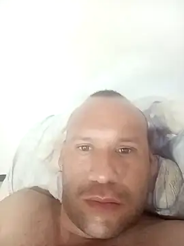 DinoSaurio0941 online show from 19, 1, 2026