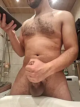 Elfucker77 online show from 9, 2, 2026