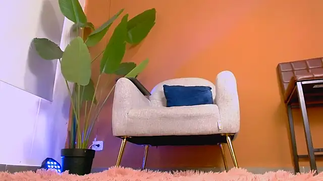 Snapshot of Sara_ow chatting on 11, 7, 2026 Sara ow online show from 11, 7, 2026