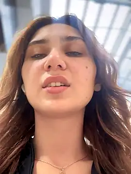 QuitieLia online show from 18, 10, 2025