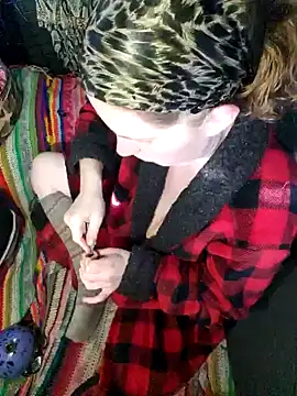 Snapshot of shadow199393 chatting on 4, 1, 2025 shadow199393 online show from 4, 1, 2025