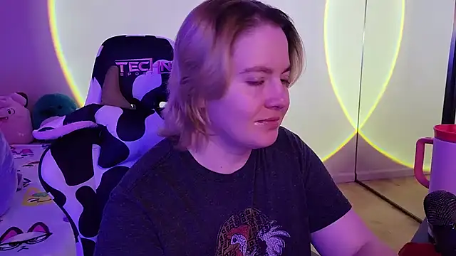 InternetFairy XO online show from 29, 1, 2025