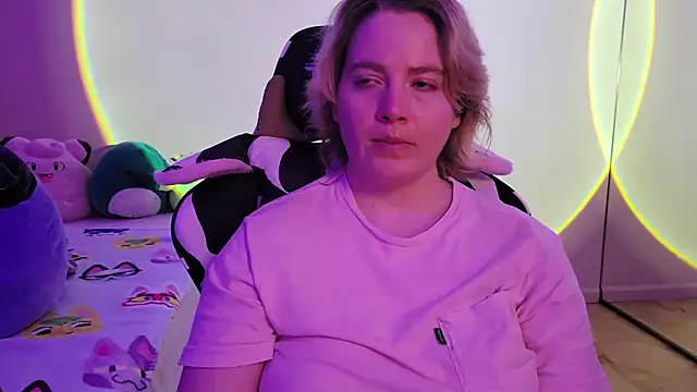 InternetFairy XO online show from 31, 1, 2025