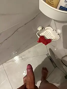 cagoulegrosse online show from 8, 11, 2025