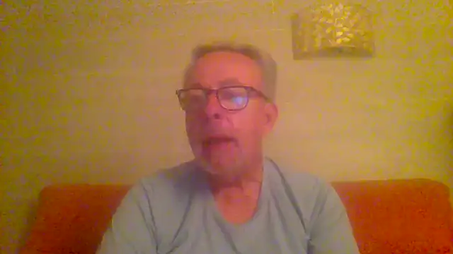 Snapshot of tuggy59 chatting on 12, 5, 2026 tuggy59 online show from 12, 5, 2026