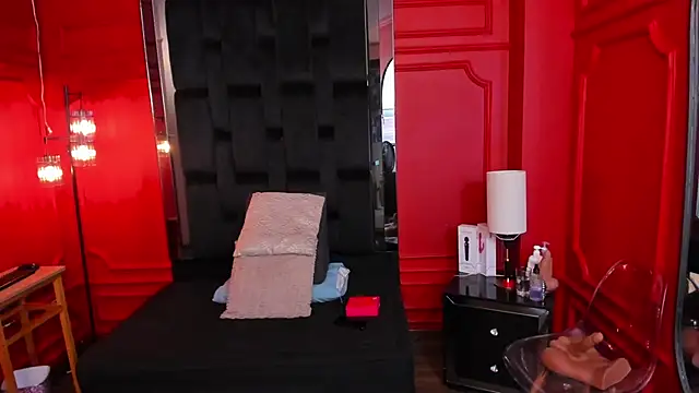 taylor bennet online show from 12, 9, 2025