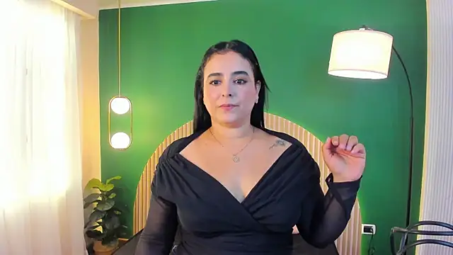 taylor bennet online show from 11, 11, 2025