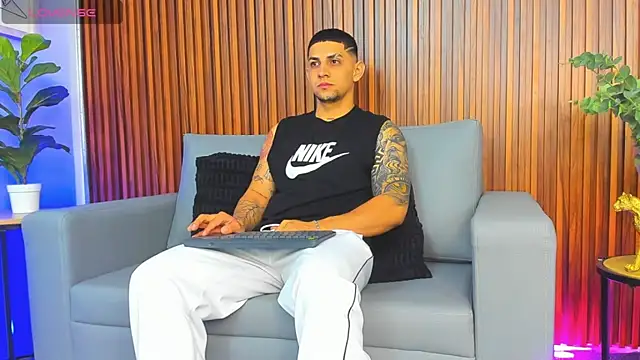 Alex cute77 online show from 28, 2, 2026