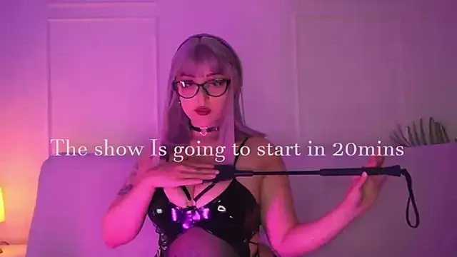 Snapshot of Gloomydoll chatting on 12, 6, 2026 Gloomydoll online show from 12, 6, 2026