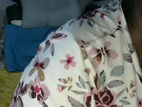 Snapshot of Real1SweetQueen chatting on 27, 2, 2026 Real1SweetQueen online show from 27, 2, 2026