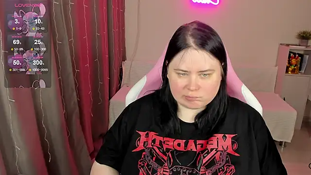 Akemi BBW online show from 10, 4, 2026