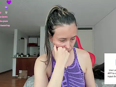 Snapshot of zoe_jeane_beker chatting on 20, 5, 2026 zoe jeane beker online show from 20, 5, 2026