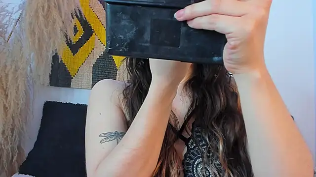 Katy Van online show from 20, 2, 2025