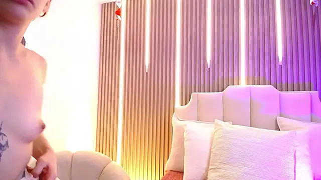 Snapshot of Katy_Van chatting on 10, 2, 2026 Katy Van online show from 10, 2, 2026