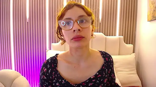 Snapshot of Katy_Van chatting on 27, 2, 2026 Katy Van online show from 27, 2, 2026