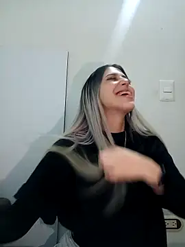 Snapshot of eva-2023 chatting on 26, 10, 2025 eva-2023 online show from 26, 10, 2025