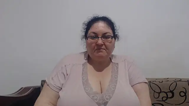 Snapshot of Nykyxo chatting on 4, 6, 2026 Nykyxo online show from 4, 6, 2026