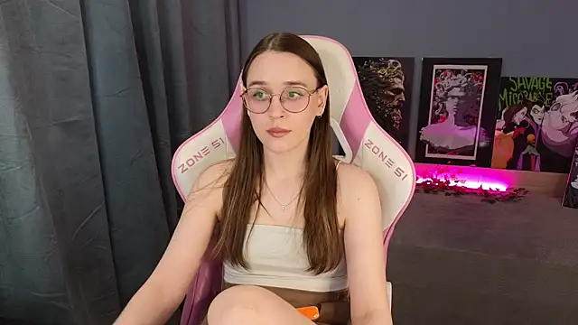 Snapshot of Sweet_frosti chatting on 7, 6, 2026 Sweet frosti online show from 7, 6, 2026