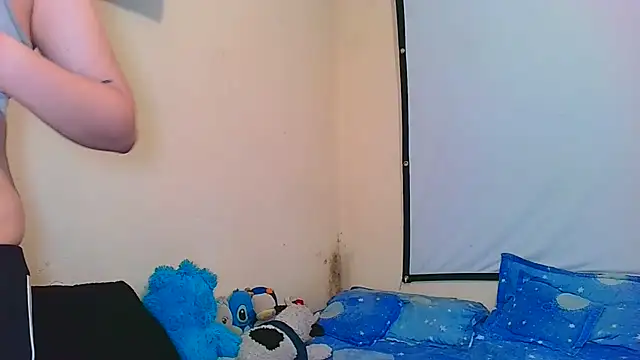 Snapshot of vanellope12 chatting on 5, 6, 2026 vanellope12 online show from 5, 6, 2026