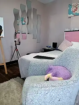 Snapshot of Lia_Roxx chatting on 4, 1, 2025 Lia Roxx online show from 4, 1, 2025