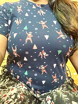 CUTE SOPHIA- online show from 10, 10, 2025