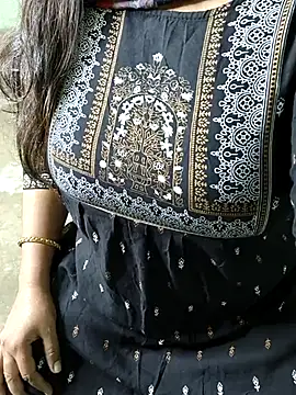 CUTE SOPHIA- online show from 15, 10, 2025