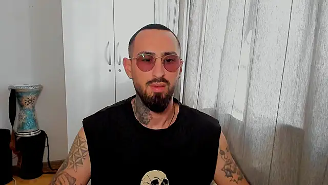 Baddfuckerr online show from 20, 1, 2025