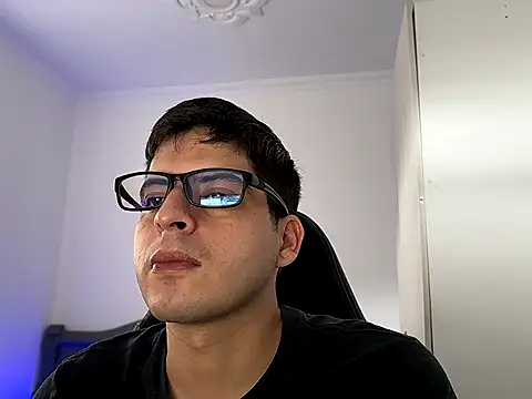 Snapshot of lordbeja chatting on 24, 4, 2026 lordbeja online show from 24, 4, 2026