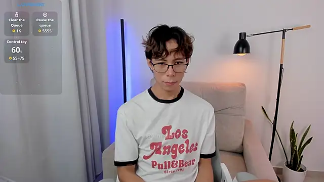 kim lian21 online show from 4, 11, 2025