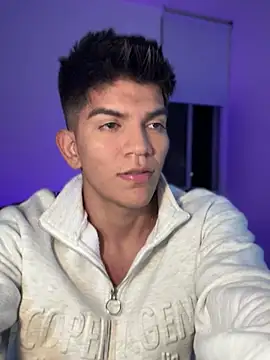 santiago 01 online show from 15, 1, 2025