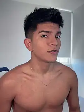 santiago 01 online show from 18, 1, 2025