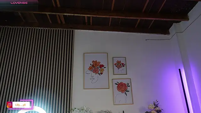 LillyDolls23 online show from 25, 3, 2026