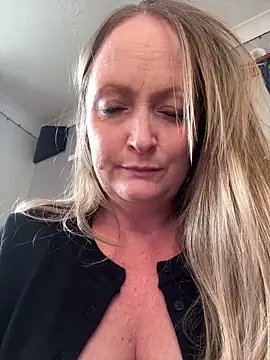 HoneyBluex online show from 20, 3, 2026