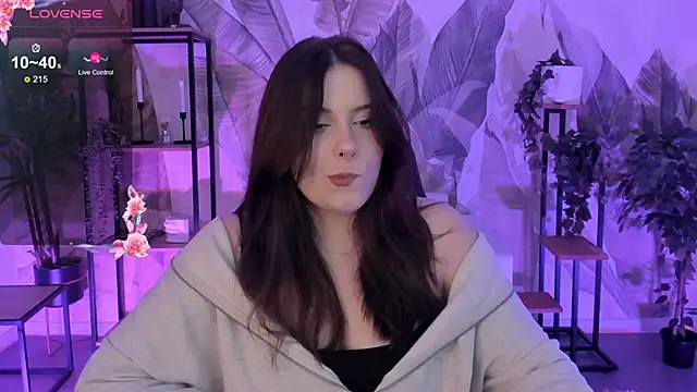 CoralineKeyns online show from 3, 11, 2025